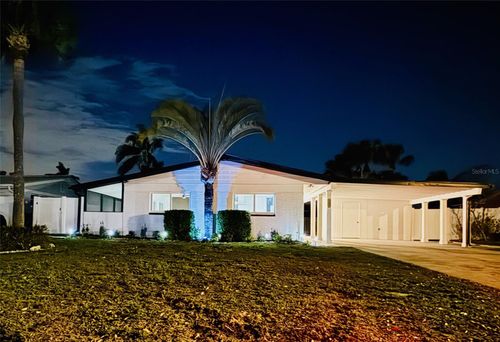 3930 E Eden Roc Cir, TAMPA, FL, 33634-7418 | Card Image