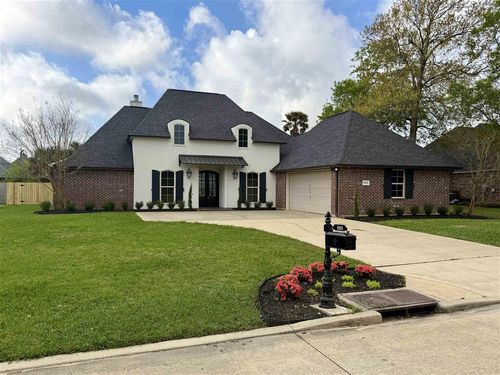 1023 N Worthington Dr, Lake Charles, LA, 70605-6678 | Card Image