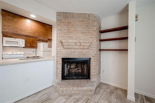 APT-207 - 250 El Dorado Blvd, Townhouse with 1 bedrooms, 1 bathrooms and null parking in Webster TX | Image 8