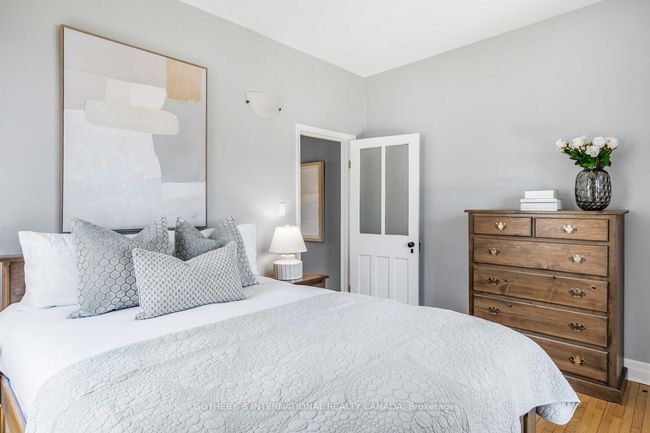 87 W Lodge Ave, House attached with 3 bedrooms, 2 bathrooms and null parking in Toronto ON | Image 22