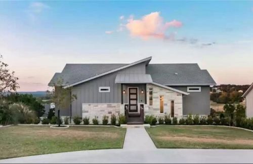 20504 High Dr, Lago Vista, TX, 78645-2025 | Card Image