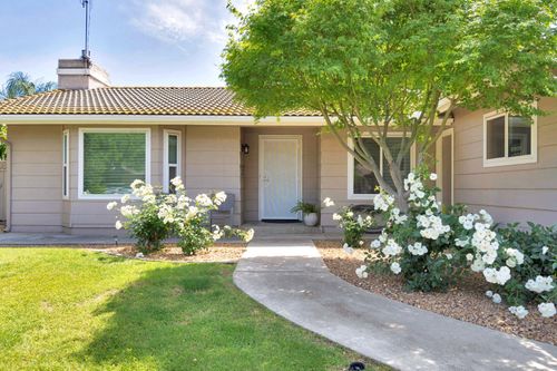 2700 Driftwood Drive, Madera, CA, 93637 | Card Image