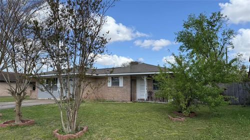 3111 Hartwick Rd, Houston, TX, 77093-1221 | Card Image