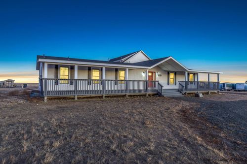 1885 Studebaker Rd, Cheyenne, WY, 82009-8118 | Card Image