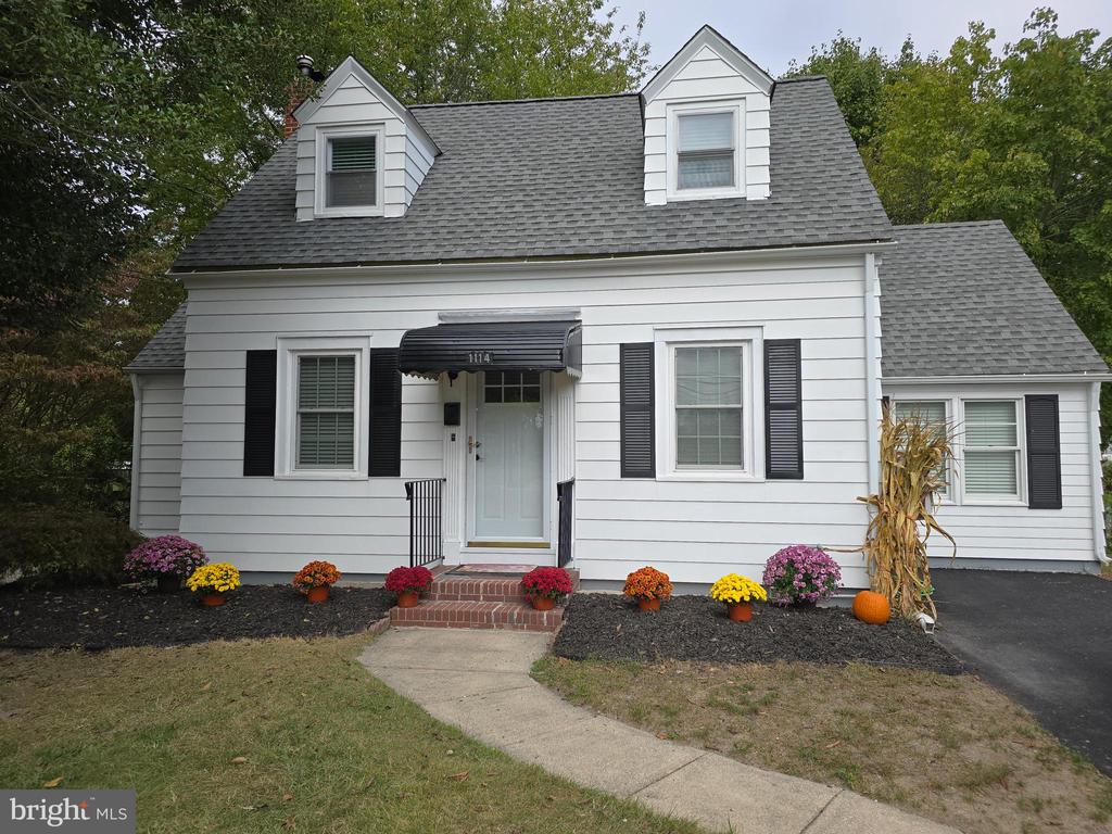 New Pear St, Vineland, NJ 08360