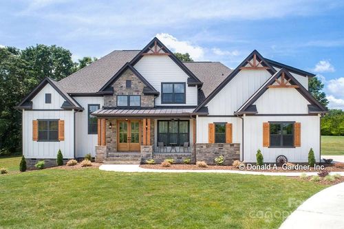 12-0 Shining Rock Path, Horse Shoe, NC, 28742 | Card Image