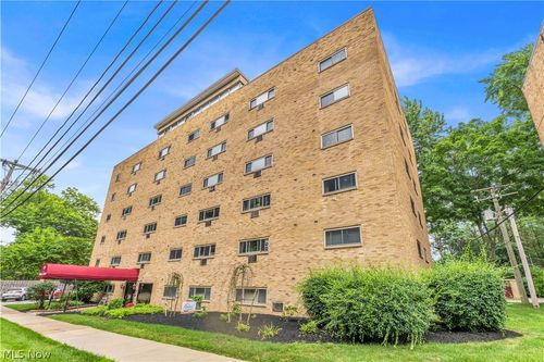 406-101 S Rocky River Dr, Berea, OH, 44017-2547 | Card Image