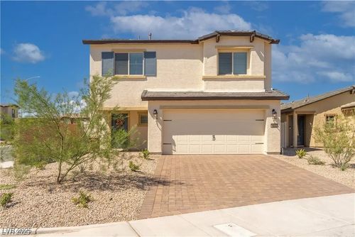 1632 Oro Grande Dr, North Las Vegas, NV, 89032-9112 | Card Image