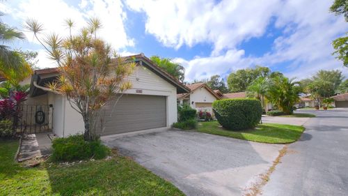 114-5616 Hammock Ln, Lauderhill, FL, 33319-5163 | Card Image