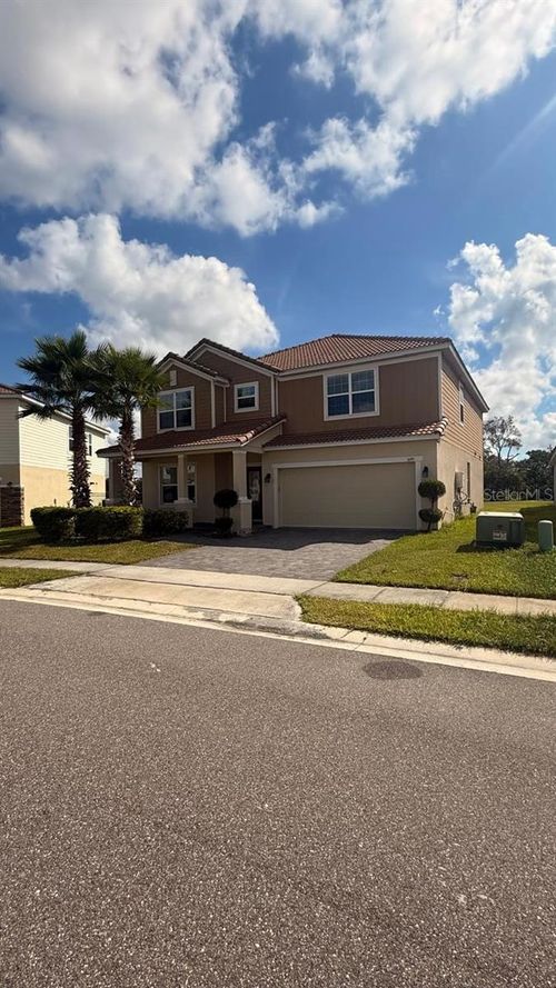 1095 Oak Bluff Dr, DAVENPORT, FL, 33837-3687 | Card Image