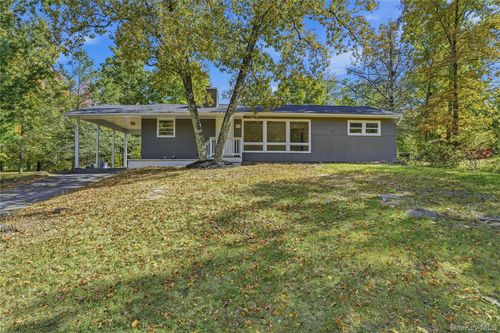 207 Morgan Hill Rd, Hurley, NY, 12443-6013 | Card Image