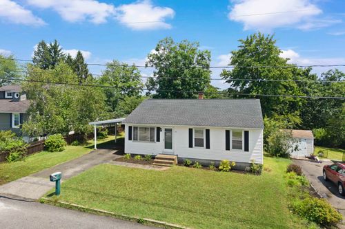 29 Devco Drive, Manchester, NH, 03103 | Card Image