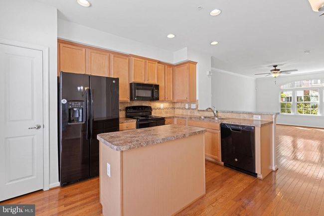 7583 Hearthside Way, Townhouse with 3 bedrooms, 4 bathrooms and null parking in ELKRIDGE MD | Image 14