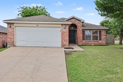 800 Castlewick Ct, Arlington, TX, 76018-1718 | Card Image
