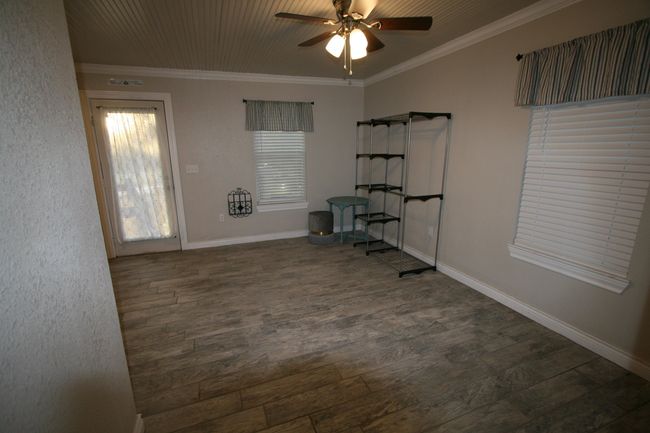 1001 S Main St, House other with 1 bedrooms, 1 bathrooms and null parking in Burnet TX | Image 8