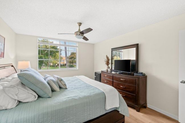 APT-206 - 127 Yacht Club Way, Condo with 2 bedrooms, 2 bathrooms and null parking in Hypoluxo FL | Image 13