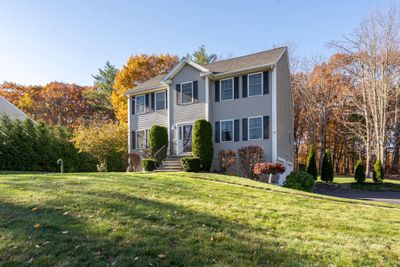 14 Chandler Lane, House other with 3 bedrooms, 2 bathrooms and null parking in Raymond NH | Image 1