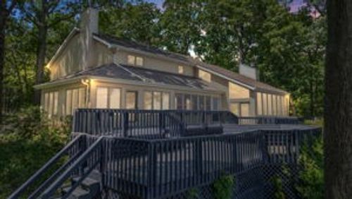 305 Keck Ln, Buchanan, TN, 38222-4257 | Card Image