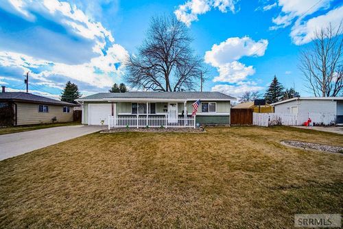 407 Valley Dr, Idaho Falls, ID, 83401-3260 | Card Image