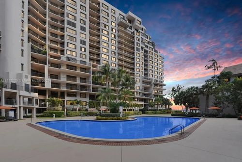 apt-311-540 Brickell Key Dr, Miami, FL, 33131-2636 | Card Image