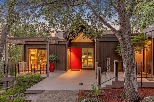 5 Sandstone St, Portola Valley, CA, 94028-8033 | Card Image