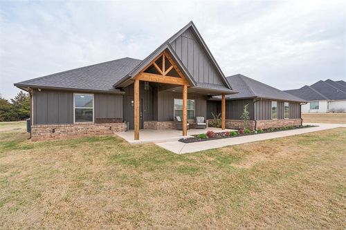 4532 Raymond Lane, Guthrie, OK, 73044 | Card Image