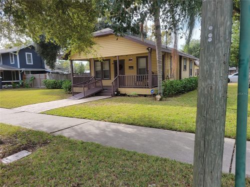 6804 N Central Ave, TAMPA, FL, 33604-5562 | Card Image