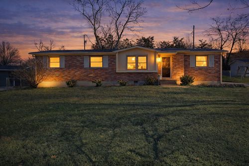 2428 Kimberly Dr, Nashville, TN, 37214-1418 | Card Image