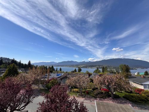 3-7046 Sierra Dr, Burnaby, BC, V5A1A5 | Card Image