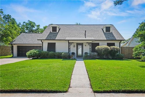 1428 Eastwood Dr, Slidell, LA, 70458-3108 | Card Image