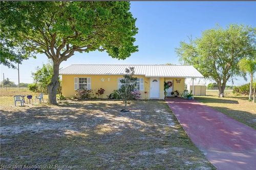 2443 W Newton Rd, AVON PARK, FL, 33825-6230 | Card Image