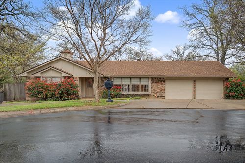 3200 Hickory Ct, Bedford, TX, 76021-3808 | Card Image
