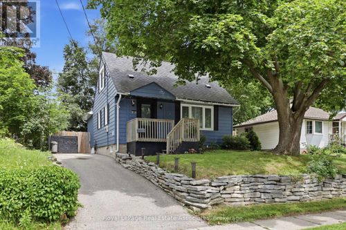 21 Ridgewood Ave, Guelph, ON, N1H6C3 | Card Image