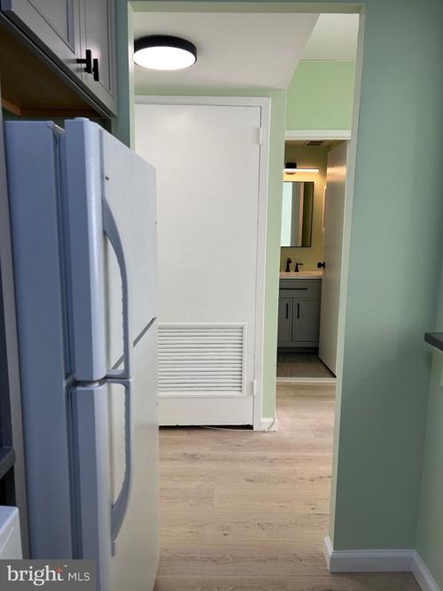 apt-113-3100 S Manchester St, FALLS CHURCH, VA, 22044-2709 | Card Image