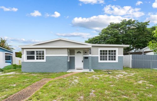 2571 Nw 18th Court, Fort Lauderdale, FL, 33311 | Card Image