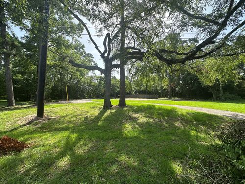 314 Forest Cove Dr, Kingwood, TX, 77339-4033 | Card Image
