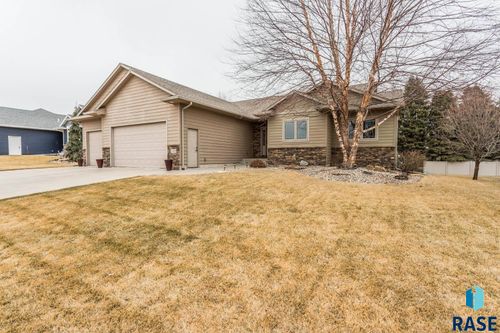 7100 E Archstone St, Sioux Falls, SD, 57110-8814 | Card Image