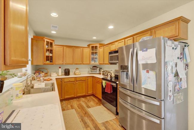 8 Cardinal Dr, Townhouse with 3 bedrooms, 2 bathrooms and null parking in LIVERPOOL PA | Image 5