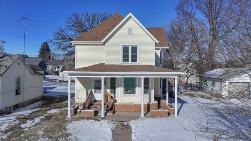515 2nd Ave Avenue, Ackley, IA, 50601 | Card Image