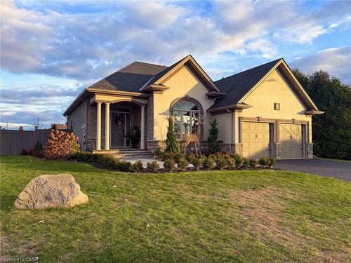 {{alt}} | Card Image