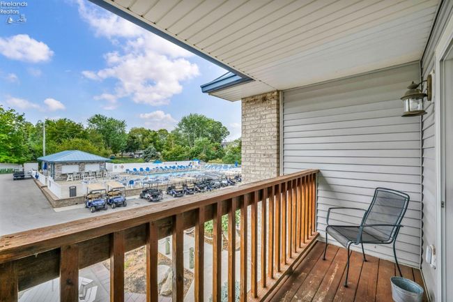 7 - 1230 Tri Motor Dr, Condo with 2 bedrooms, 2 bathrooms and null parking in Put-In-Bay OH | Image 33