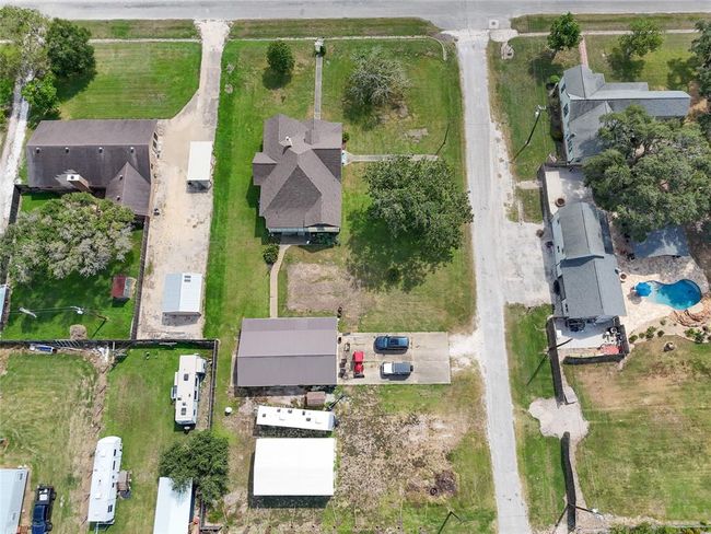 570 Wightman St, House other with 3 bedrooms, 3 bathrooms and null parking in Matagorda TX | Image 35