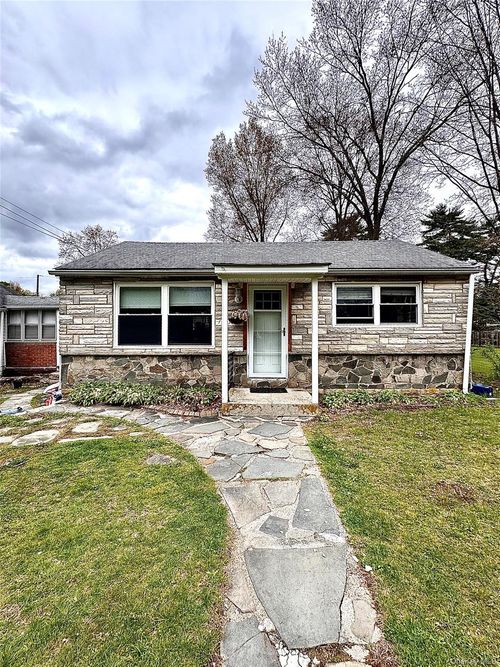 140 Fairfax Avenue, Middletown, NY, 10940 | Card Image