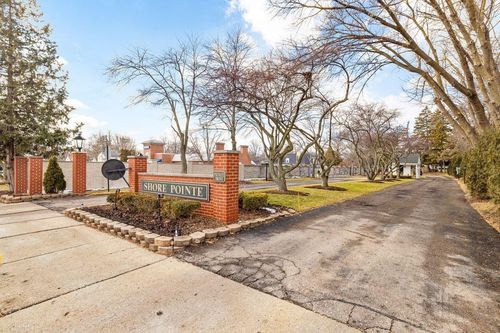 1965 Shorepointe Lane, Grosse Pointe Woods, MI, 48236 | Card Image