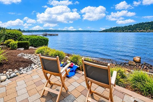 1036 N 42nd Pl, Renton, WA, 98056-2163 | Card Image
