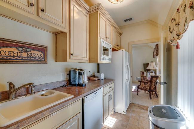 725 Locust Dr, House other with 5 bedrooms, 6 bathrooms and null parking in Oak Leaf TX | Image 33