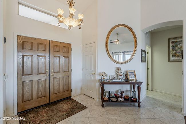 Foyer | Image 7