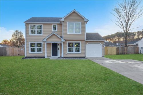 221 Gruen St, Chesapeake, VA, 23323-5601 | Card Image