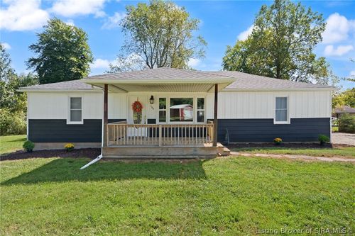132 Church St, Charlestown, IN, 47111-1703 | Card Image
