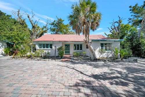 4237 Higel Ave, SARASOTA, FL, 34242-1219 | Card Image